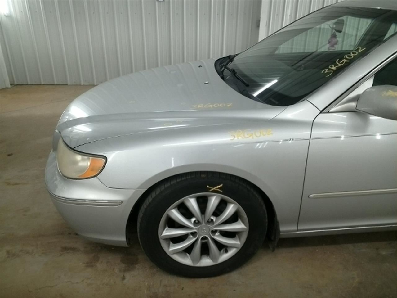 Driver Left Front Spindle/Knuckle Thru 10/05/07 Fits 06-08 AZERA 104864165
