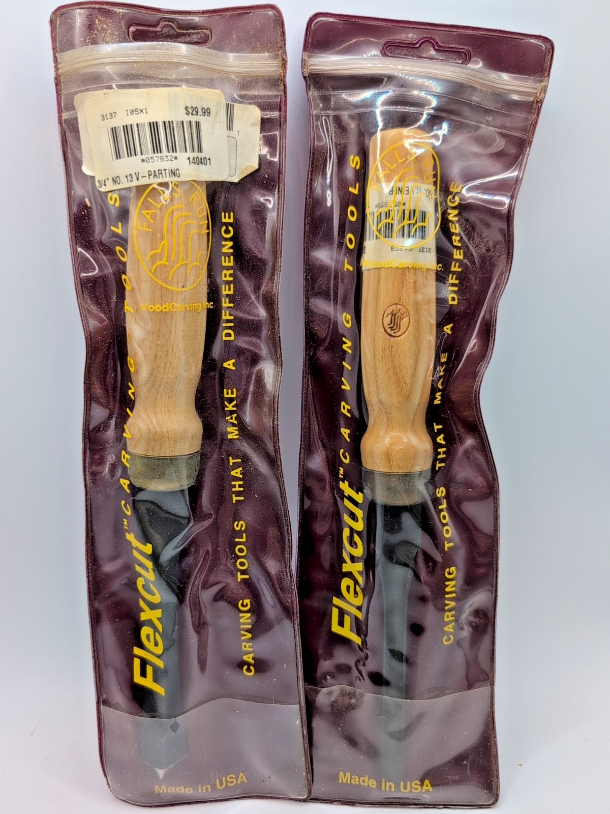 Flexcut 3/4 no 13 V parting and 1/4 No. 11  veiner Falls run woodcarving tools