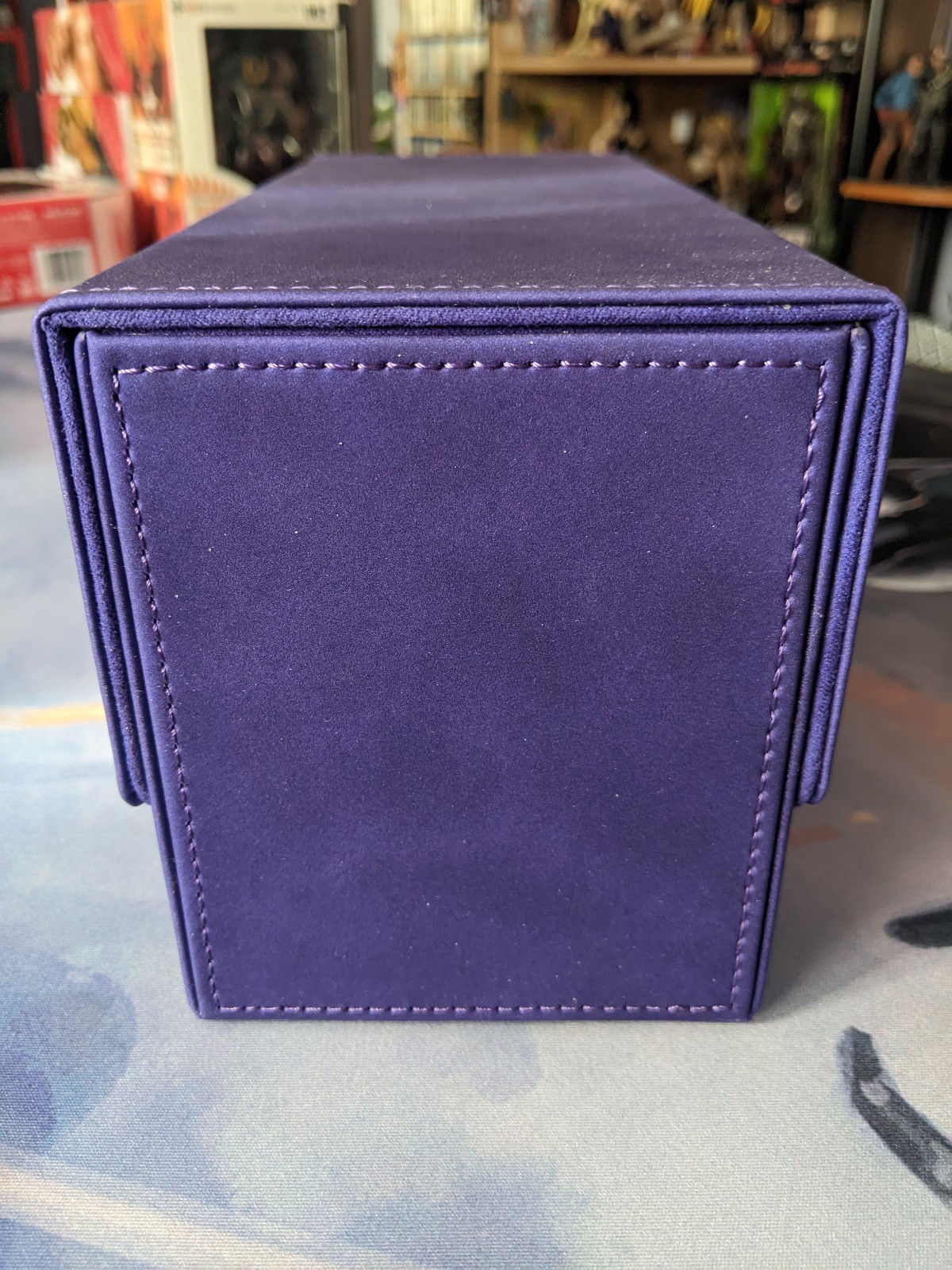 The Academic 133+ XL Purple/Purple Gamegenic