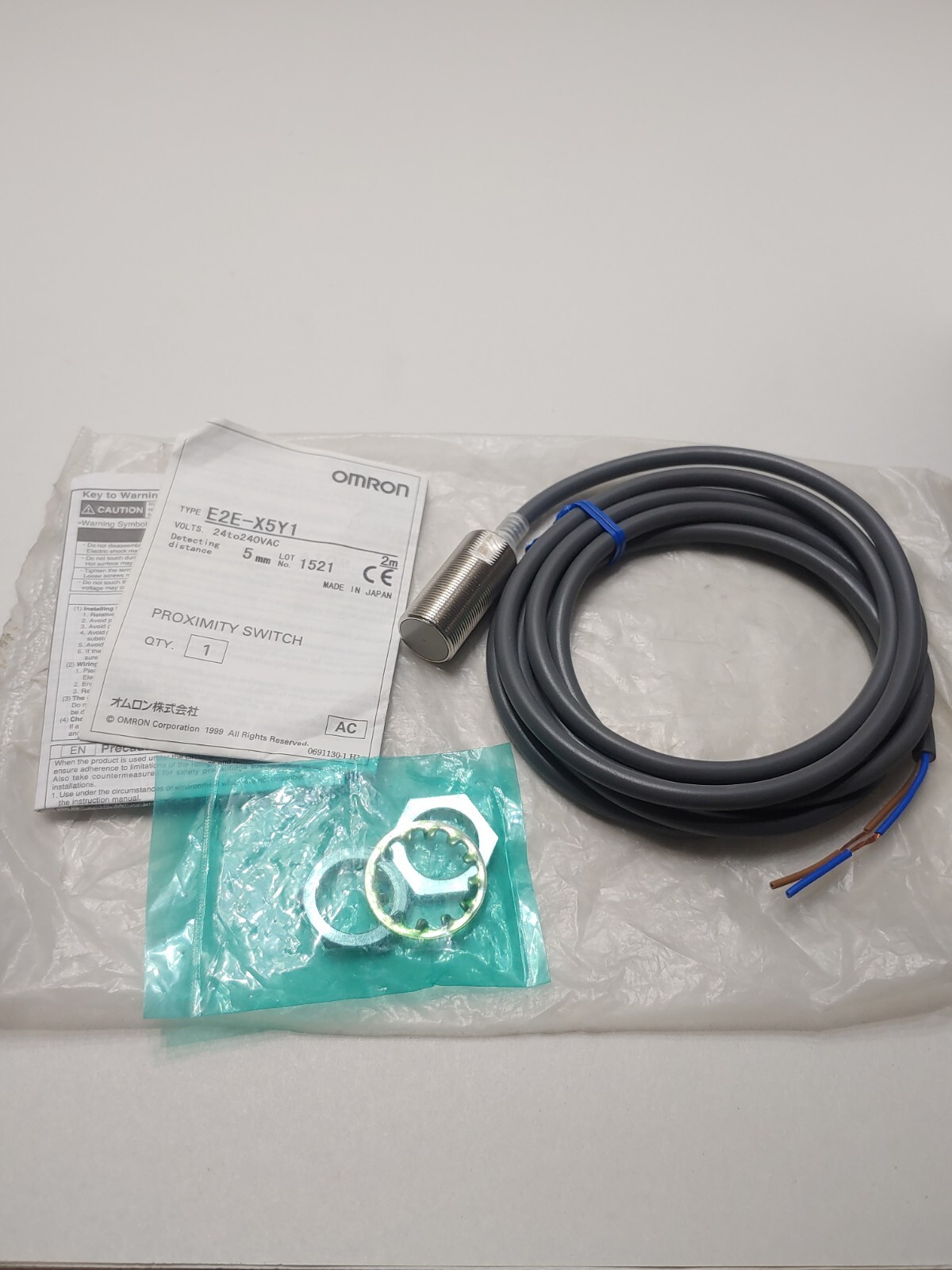 OMRON E2E-X5Y1 Proximity Sensor , Inductive 24 to 240VAC