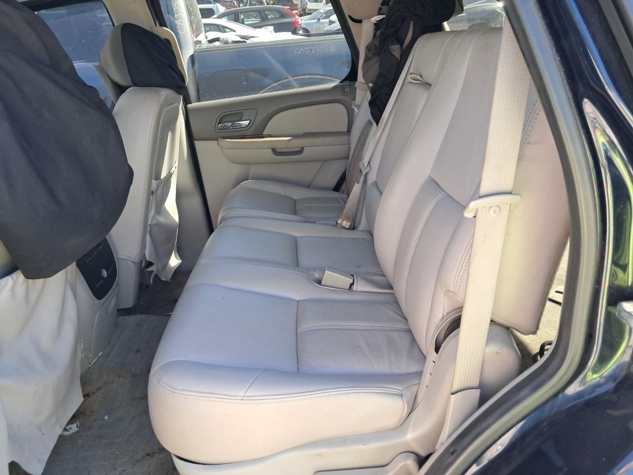 YUKON 2008 Glove Box 4826678