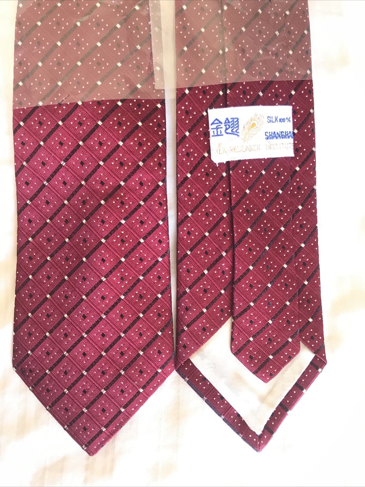 NWOT New SHANGHAI SILK INST. men’s  100% SILK neck TIE 52” X 3”  Maroon Blk Slv