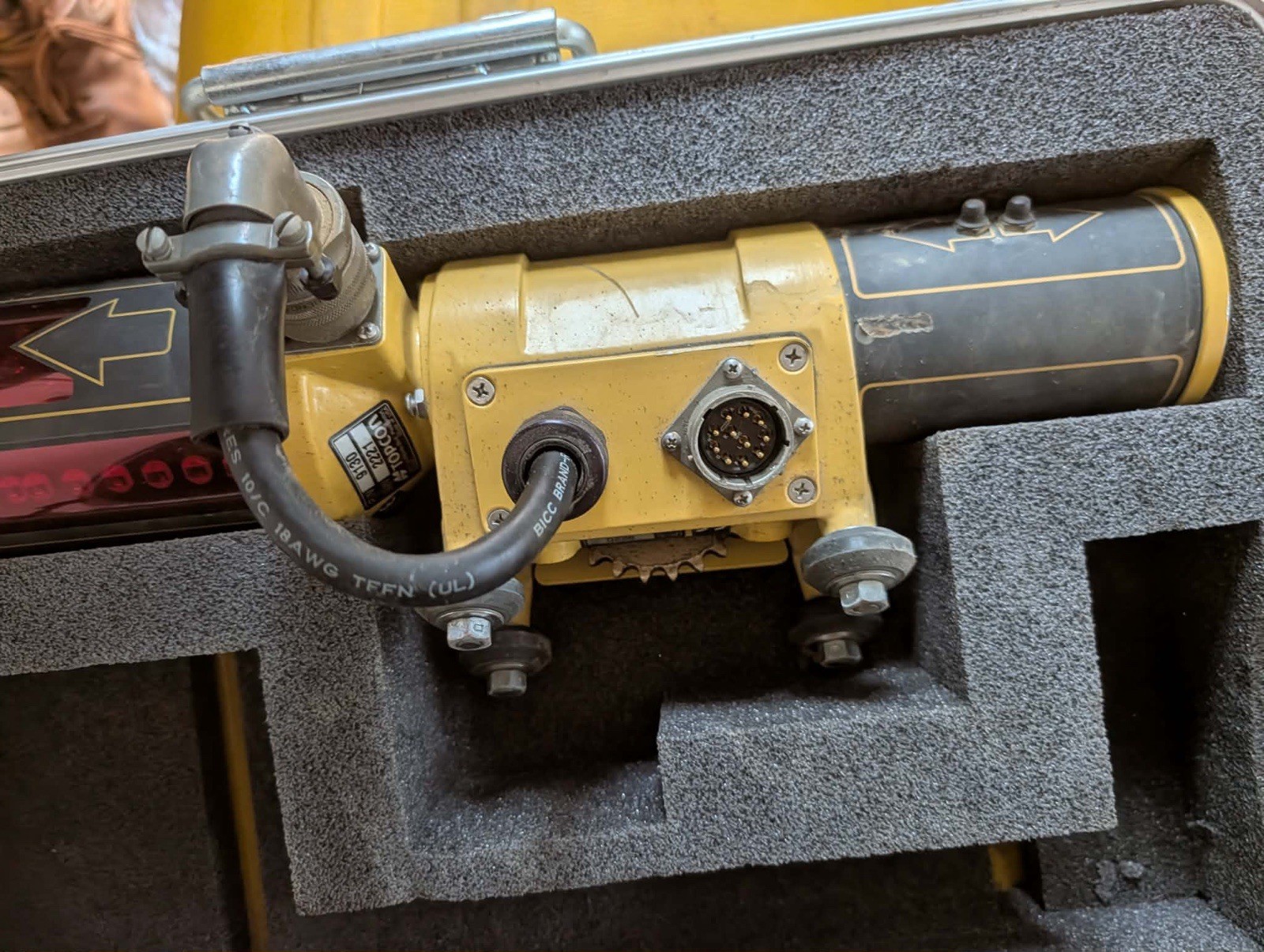 Topcon 9130 Laser Receiver 9220 Complete Kit ,Hard Case-Grade Accuracy System