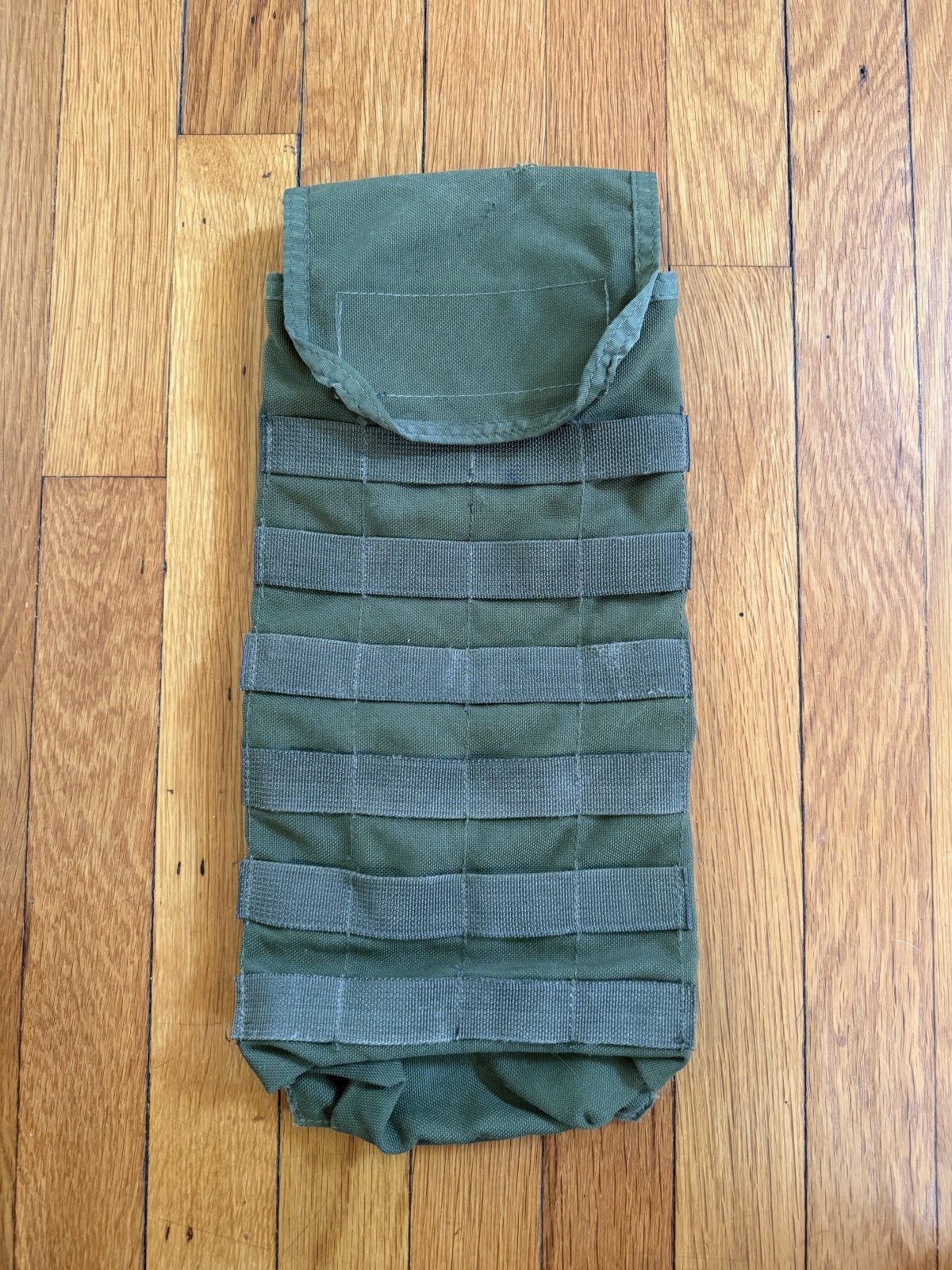 Used Tactical Tailor Hydration Carrier 3L OD Green Olive Drab OLDGEN DEVGRU