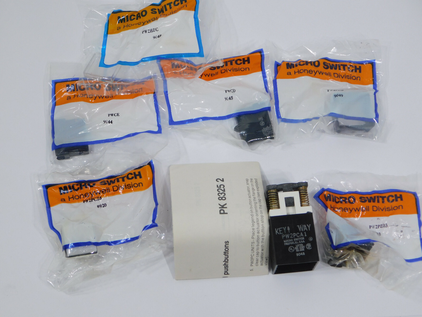Honeywell Microswitch Kit IPW2PCD8DE White Pushbutton Switch PW2PCA1
