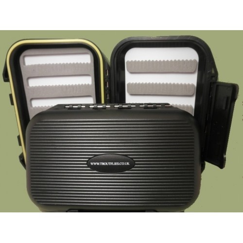 Fly Fishing Box for fly fishing. Water tight box to store flies. BLACK