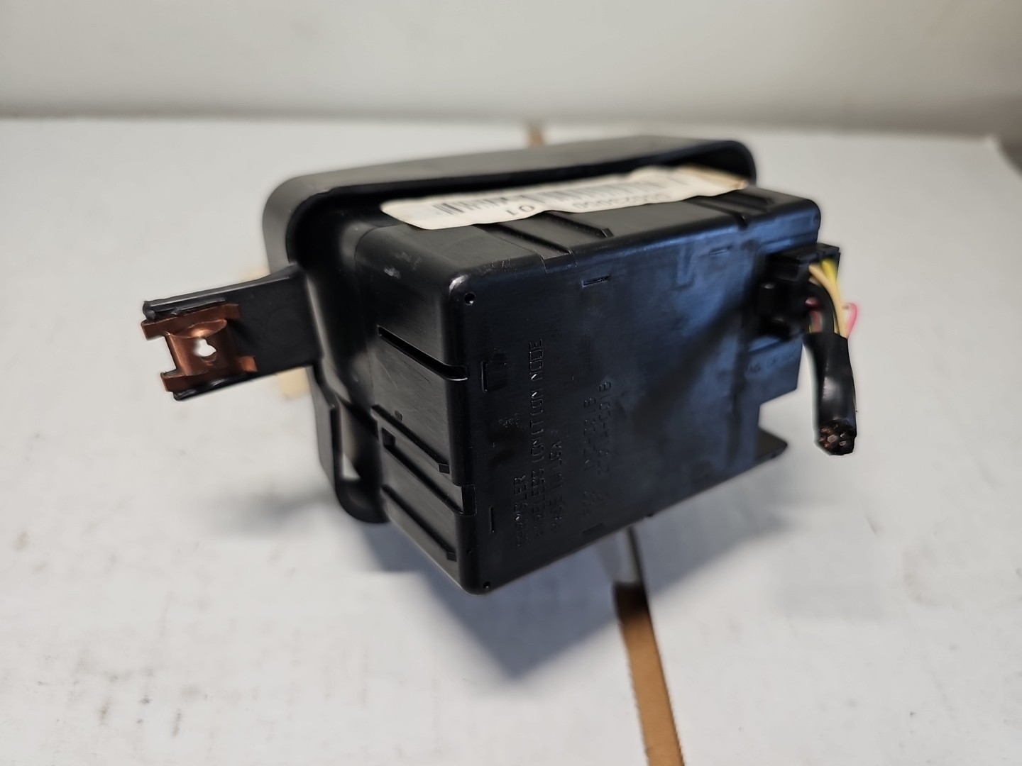 2011 12 Dodge Durango Ignition Switch Receiver Node With Key P05026534AH OEM