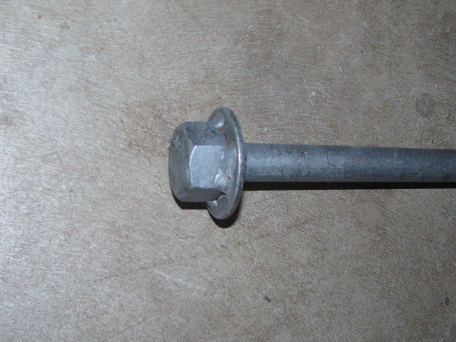 1 Dozen WOLF FANG ANCHORS w/ 18" CABLE & DRIVER, trapping stakes, traps, coyote