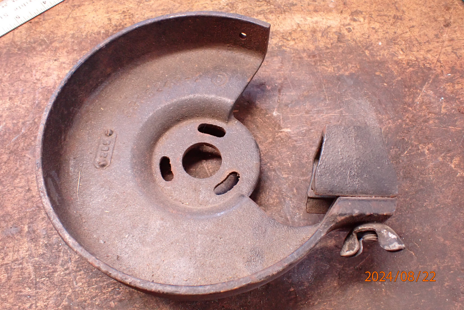 VINTAGE SEARS BENCH GRINDER WHEEL GUARD COVER W/ TOOL REST
