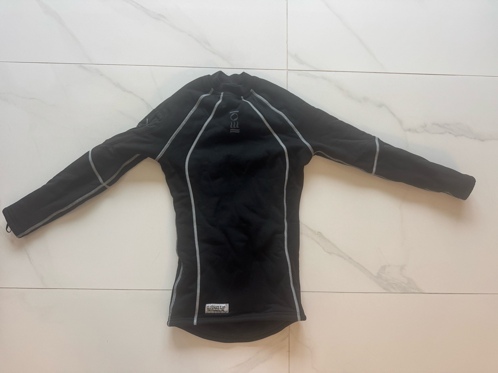 Fourth Element Arctic Drysuit Undergarment Top XS Us4