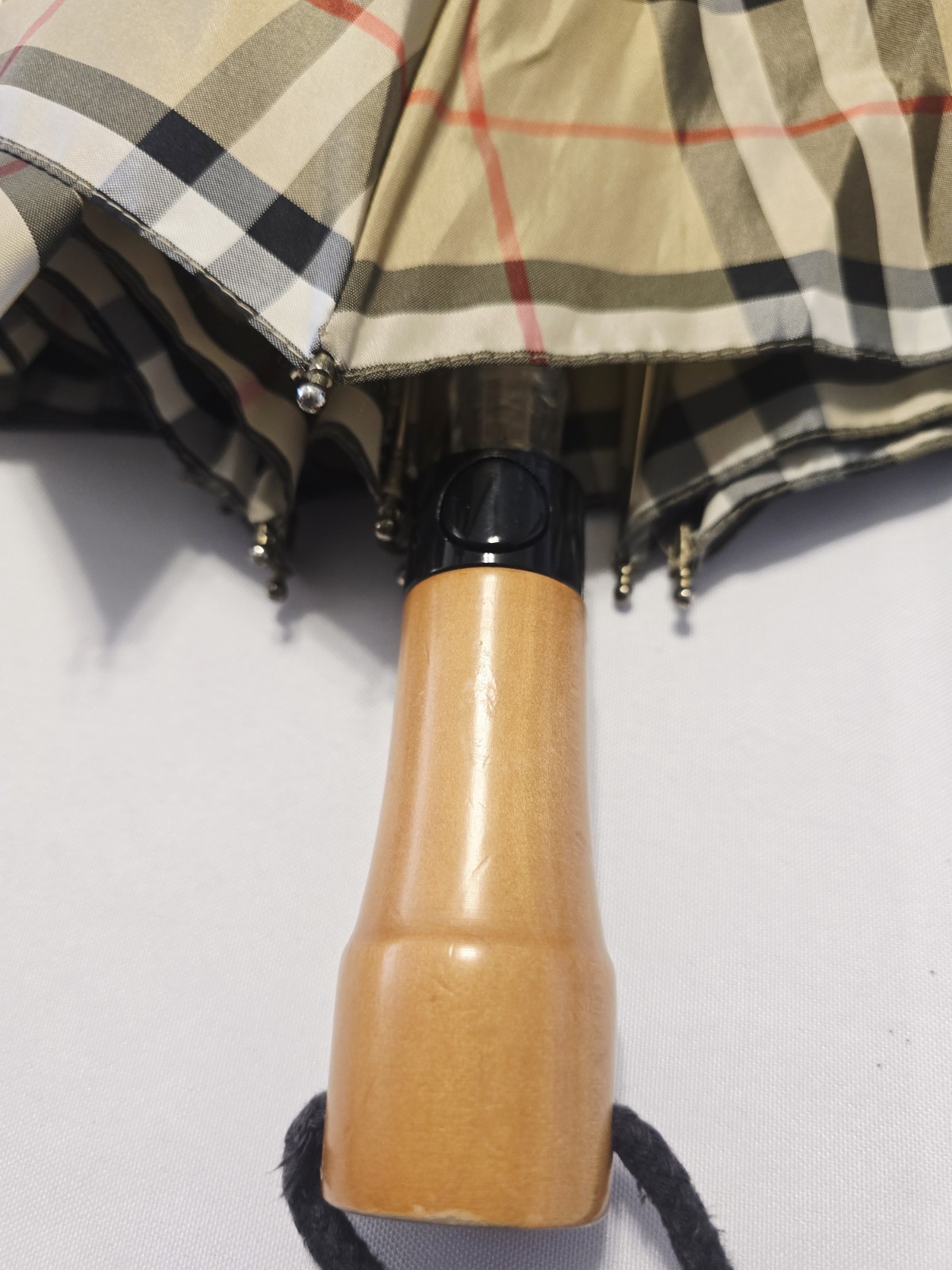 Burberrys Folding Umbrella Nova Check Classic Beige