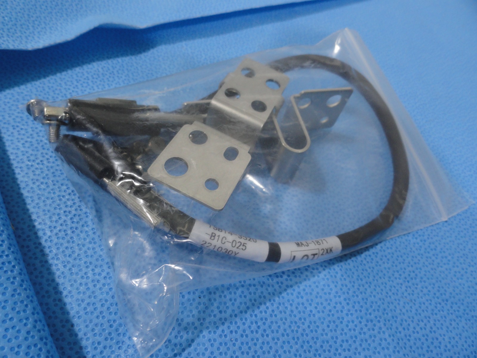NEW Olympus MAJ-1871 Communication Cable with mounting hardware Thunderbeat