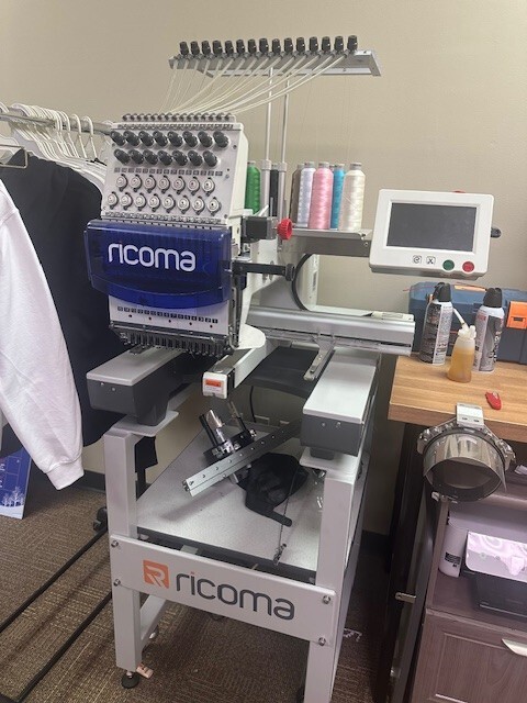 Ricoma RCM-1501TC-7S Commercial 15 Needle Embroidery Machine - used 4 times only