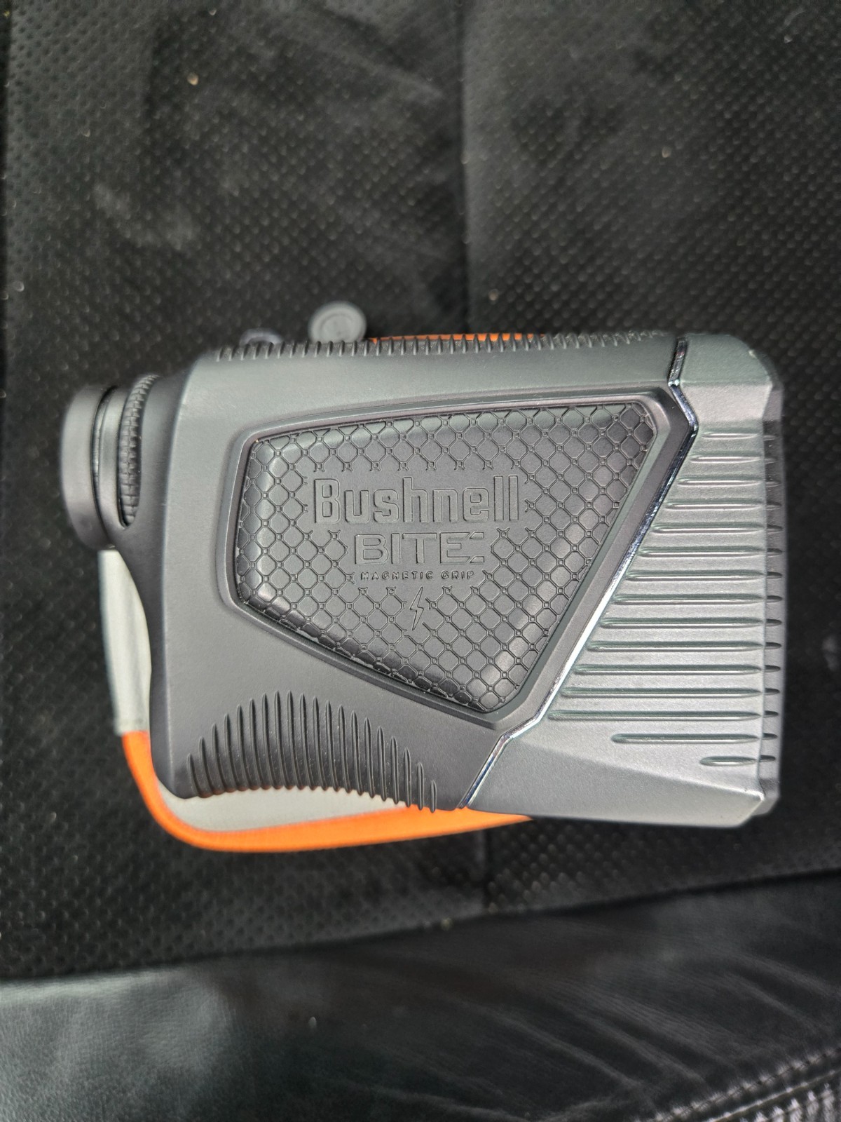 Bushnell Pro XE Magnetic Golf Laser Rangefinder - Black