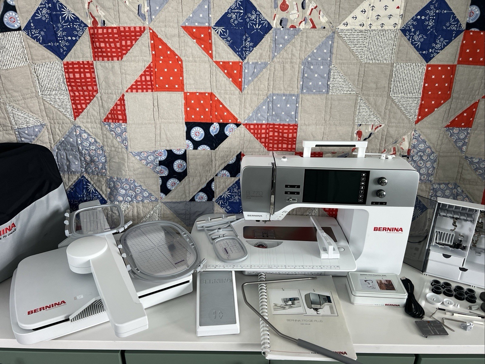 Bernina 770 QE Plus Sewing, Quilting, and Embroidery Machine with SDT Unit