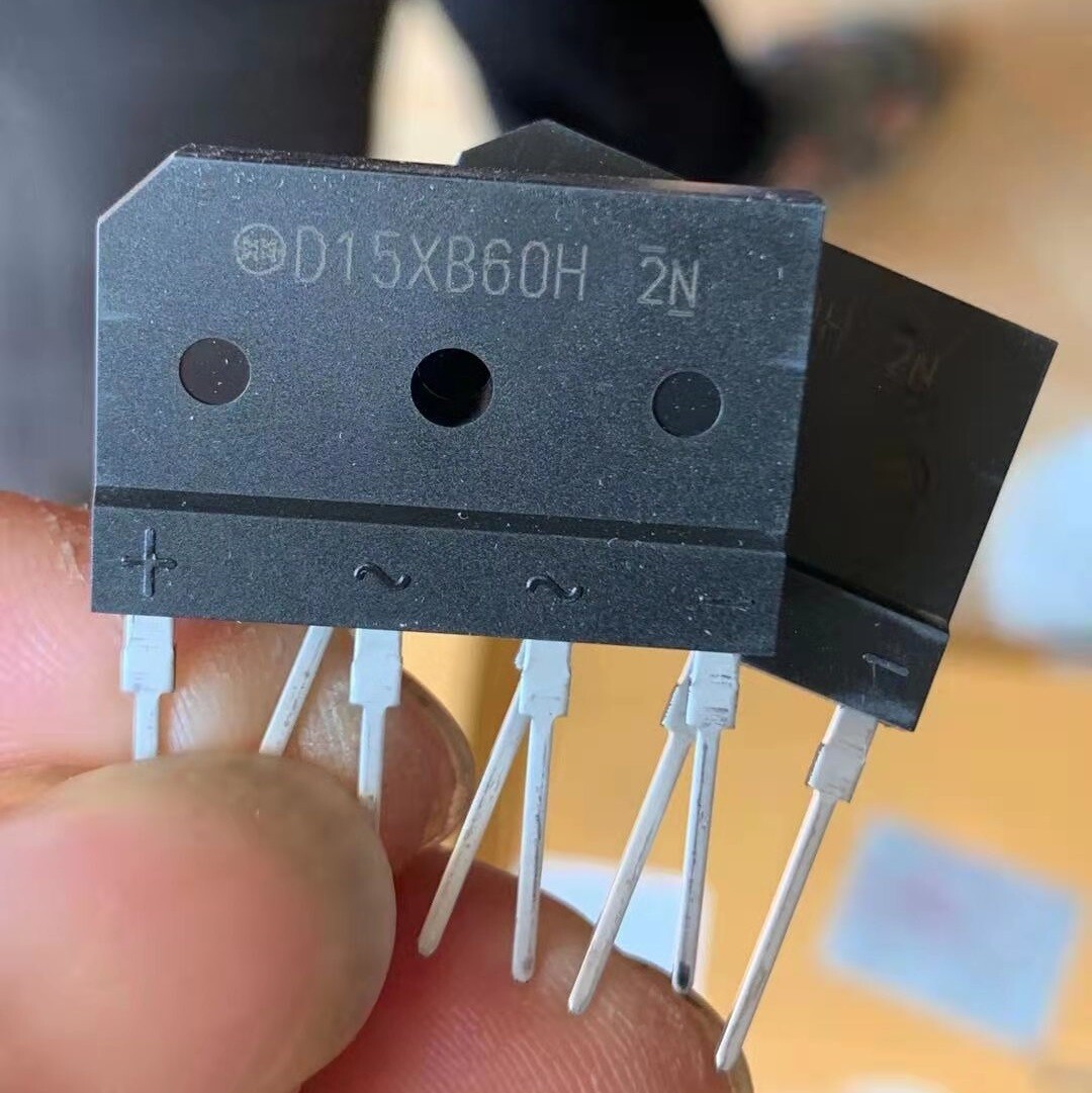 1PCS  BRIDGE RECTIFIER Diode SHINDENGEN SIP-4 D15XB60H D15XB60H-7000 D15XB