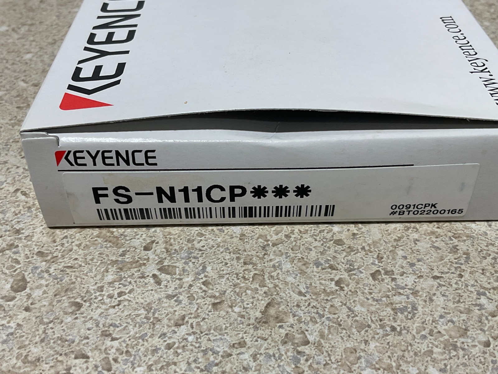 Keyence FS-N11CP NEW
