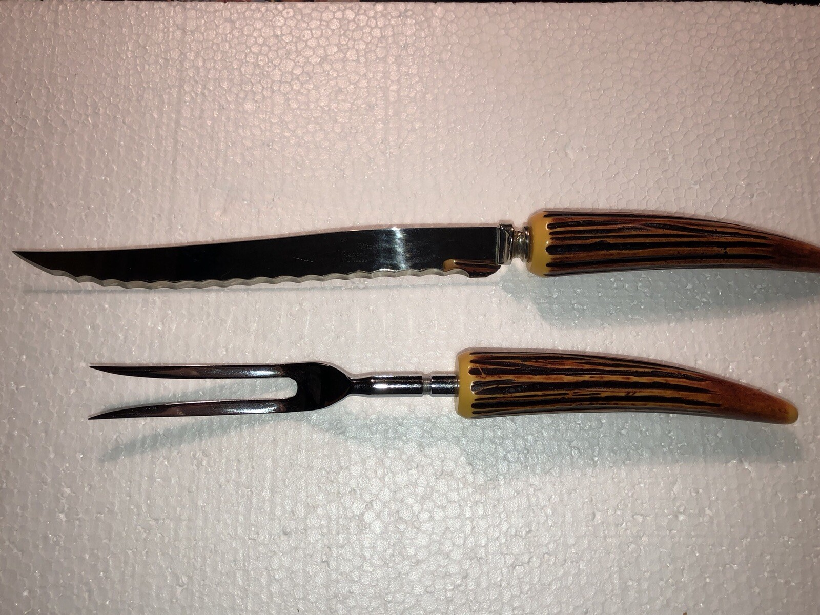 VINTAGE WAVECREST REGENT SHEFFIELD KNIFE & FORK CARVING SET STAINLESS ENGLAND