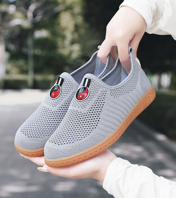 New Unisex Martial Arts Shoes Kung Fu Tai Chi Shoes Summer Mesh Training Shoes
