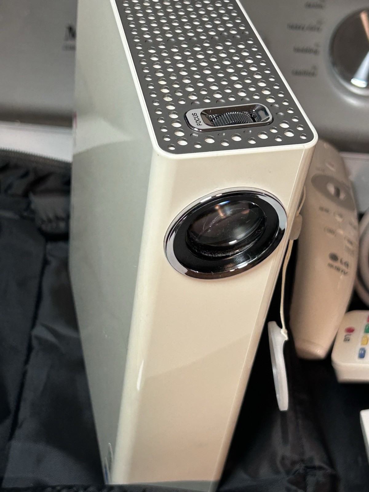 LG White Projector PA75K Full Set Exc Condition