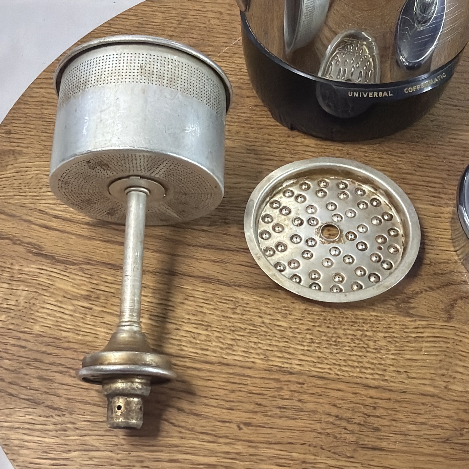 Vintage Universal 8 Cup Coffeematic Electric Coffee Percolator