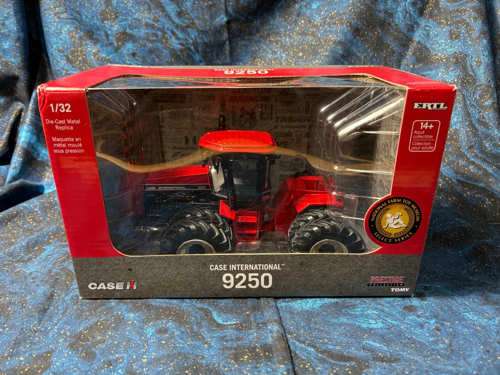 1/32 Case International 9250 Tractor Die Cast Ertl 2025 Tomy 44465OTP 241121