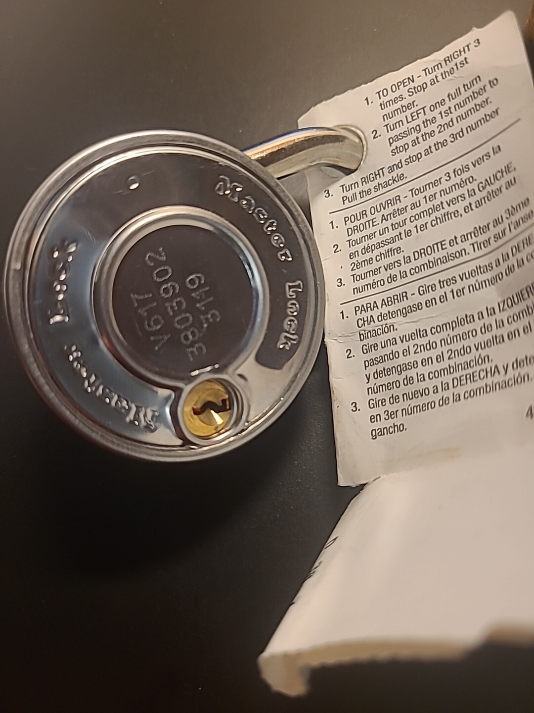 NEW Master Lock 1525 V617 Combination Lock RED Dial w/combination