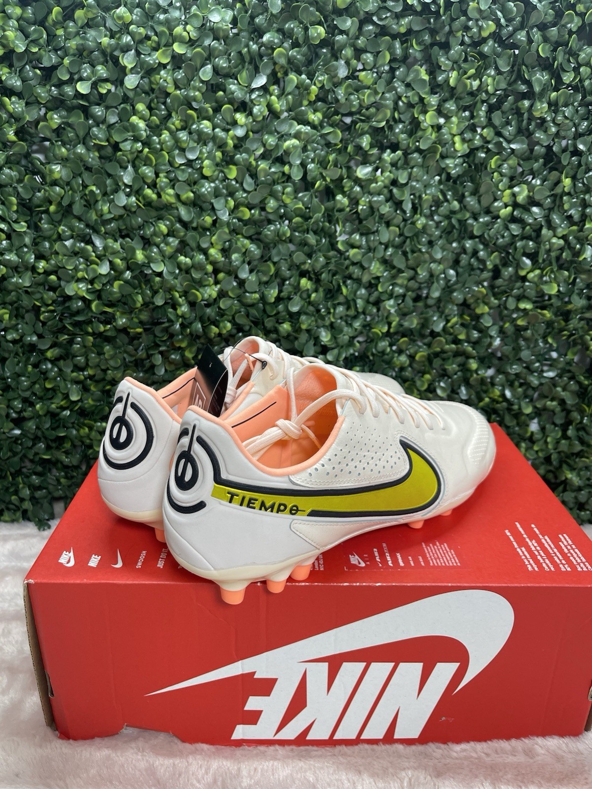 Men's Sz 9 - Nike Tiempo Legend 9 Elite AG Pro “Guava” DB0824-801 Lucent Pack