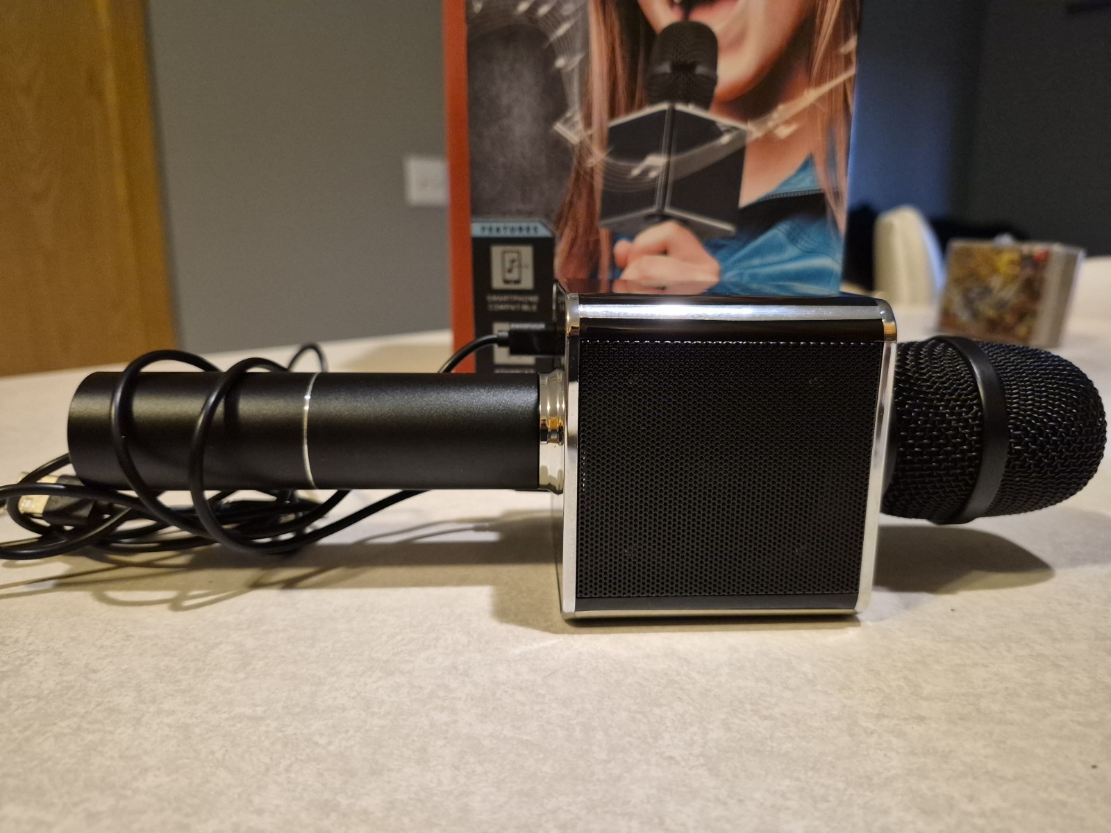 Sharper Image Music Stream Bluetooth Karaoke Microphone, Cordless, Black