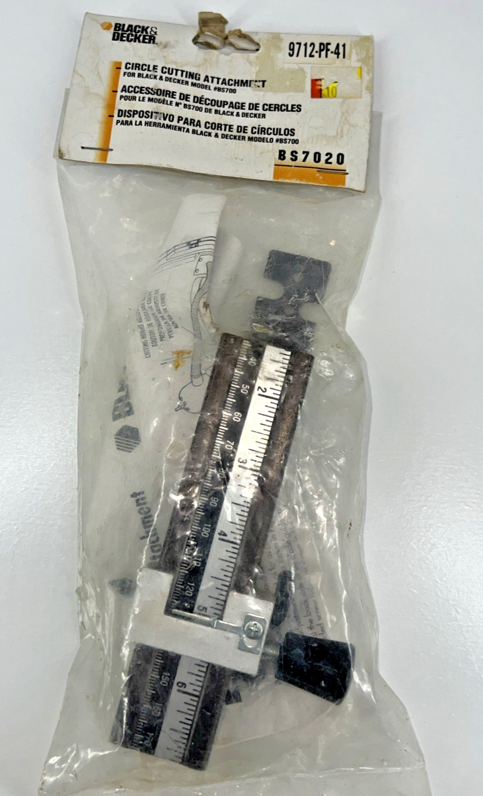 Black &Decker 9712-PF-41 For Model Circle Cutting Attachment #BS700 New Package