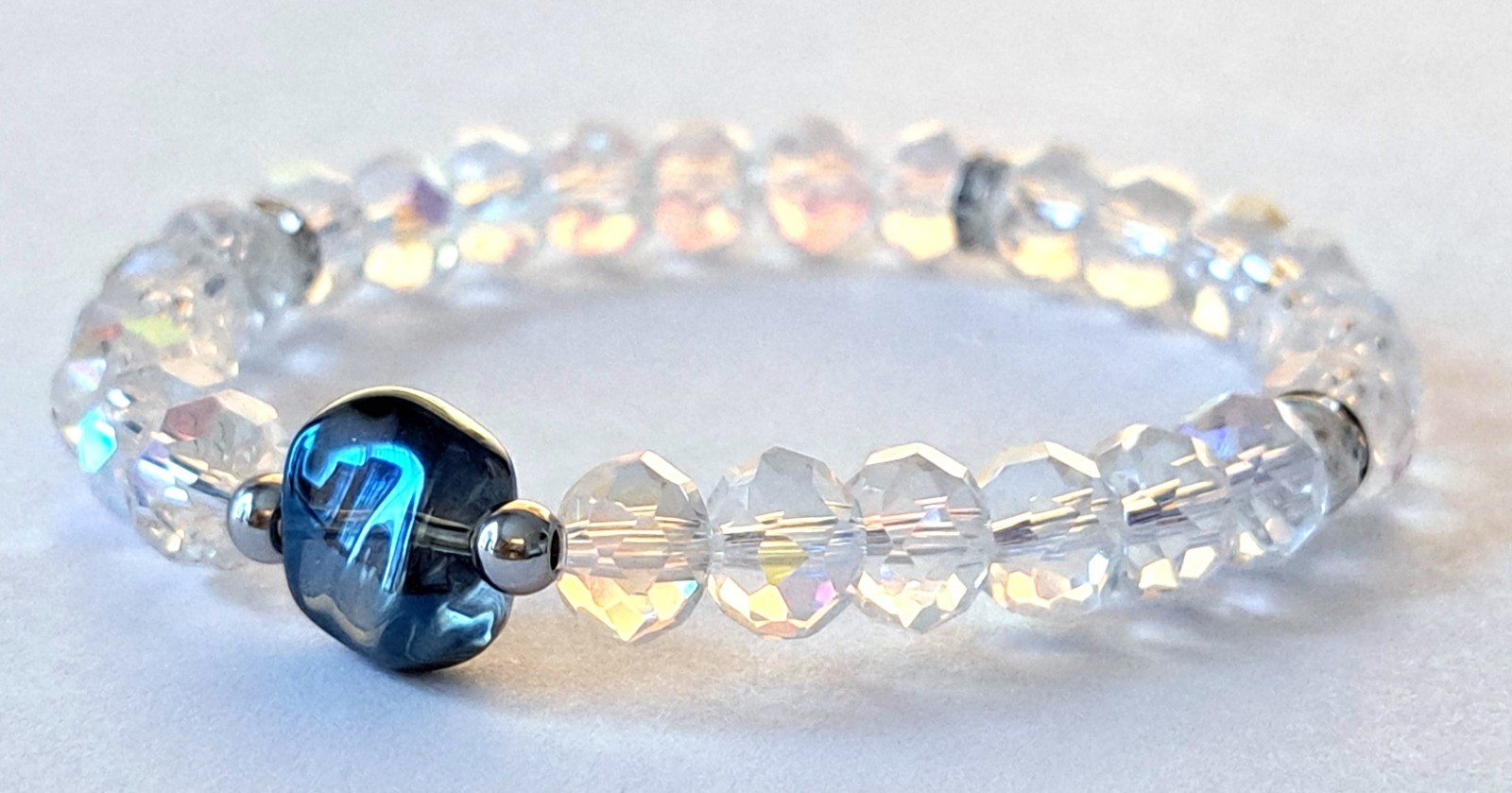 Handmade Glittery Crystal Bracelet - Retro Style, 17.5 cm / 6.9 in