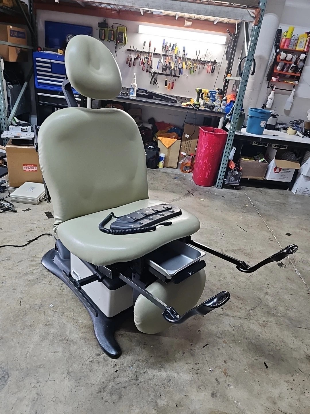Midmark 630-003 Examination Power Chair w/ Foot Control & HAND control