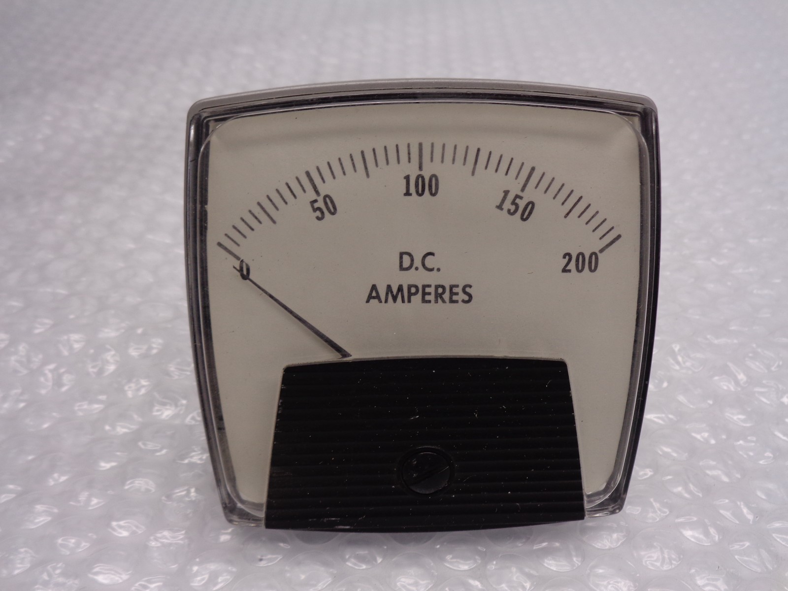 INDUSTRIAL SPARE 0-200AMP PANEL METER NSNP