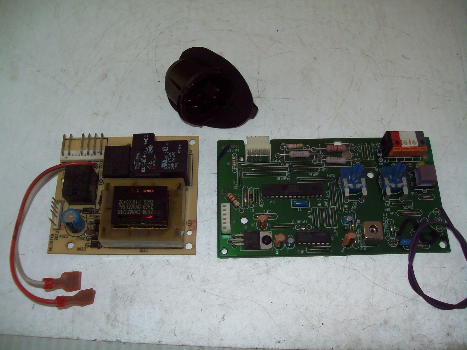 2009 Liftmaster Garage Door 1/2 HP Opener PURPLE LEARN BUTTON Logic Board GUC