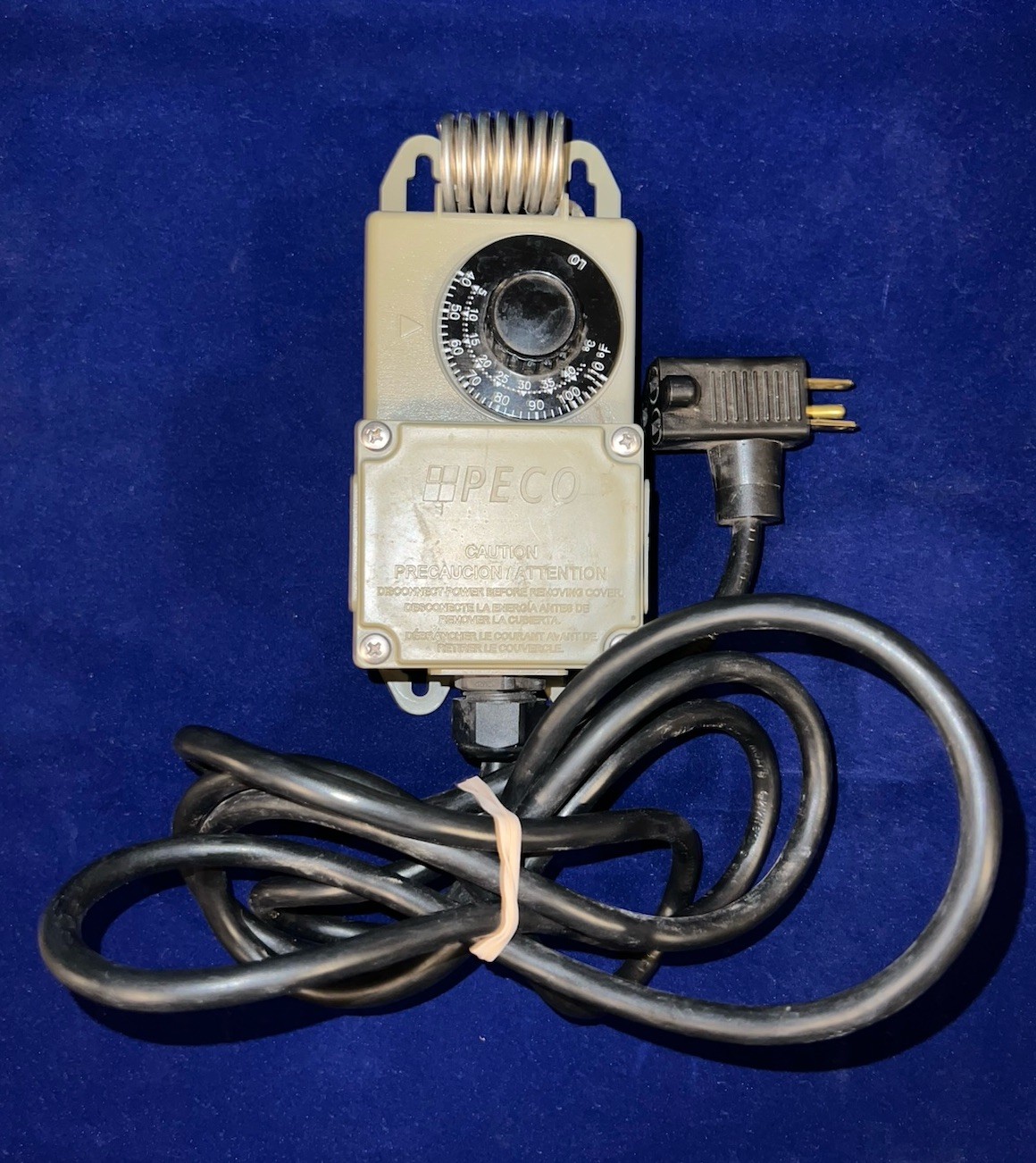 PECO TF115-001 Industrial NEMA 4X Line Voltage Thermostat 40-110°F SPDT -W/cord