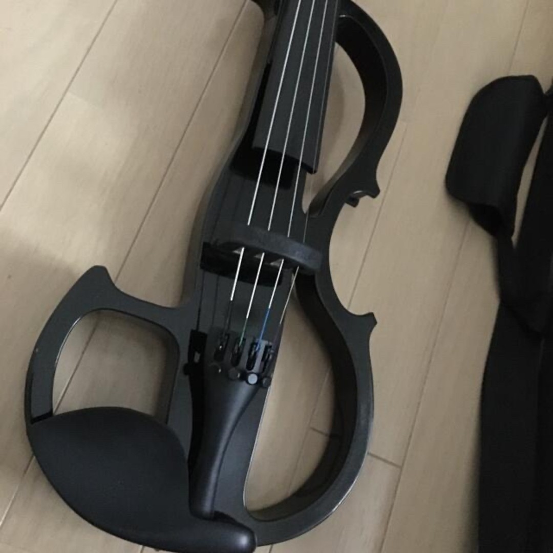 electric violin