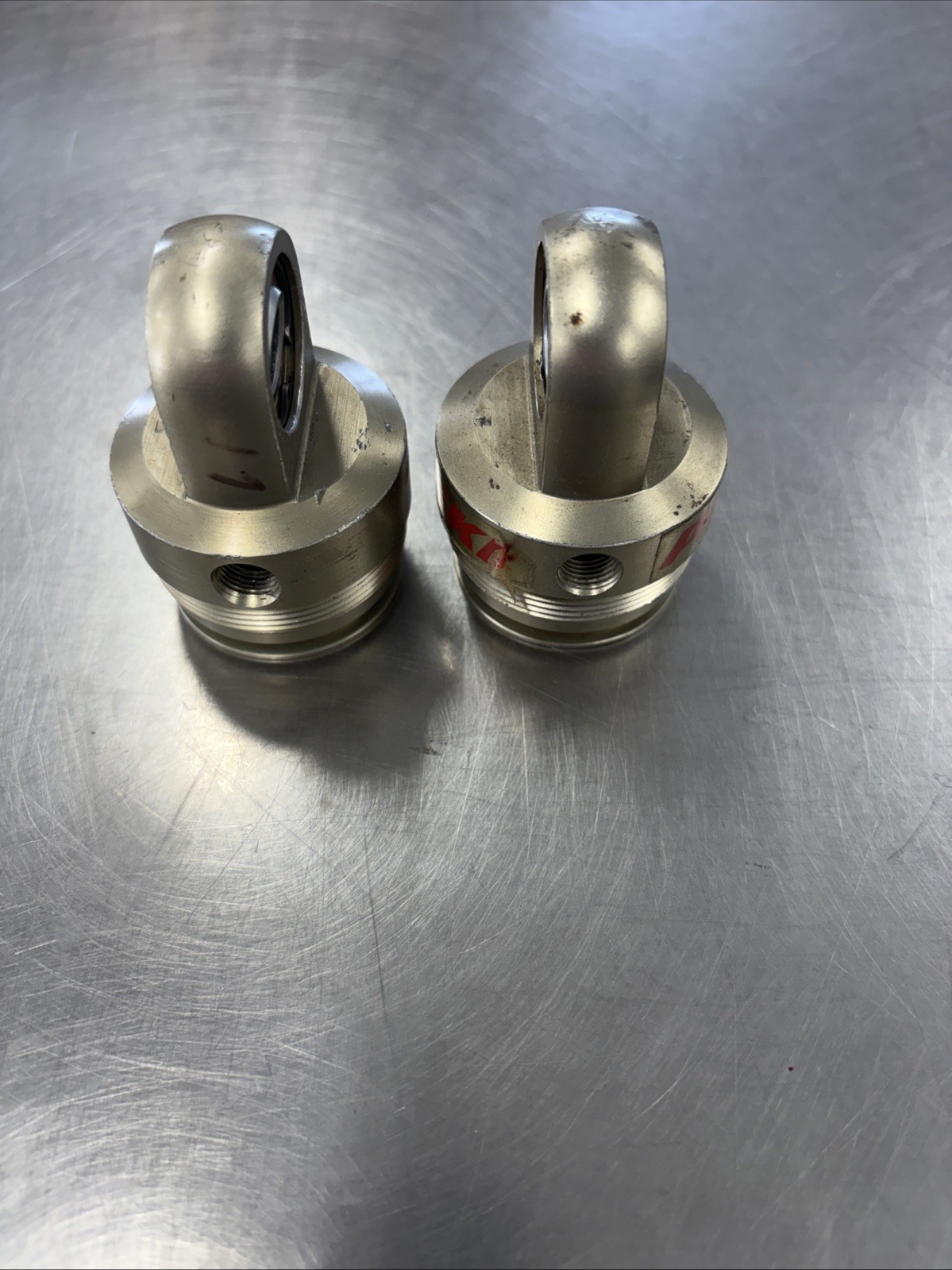 Penske Shock Body Cap 8100 7100 (pair)
