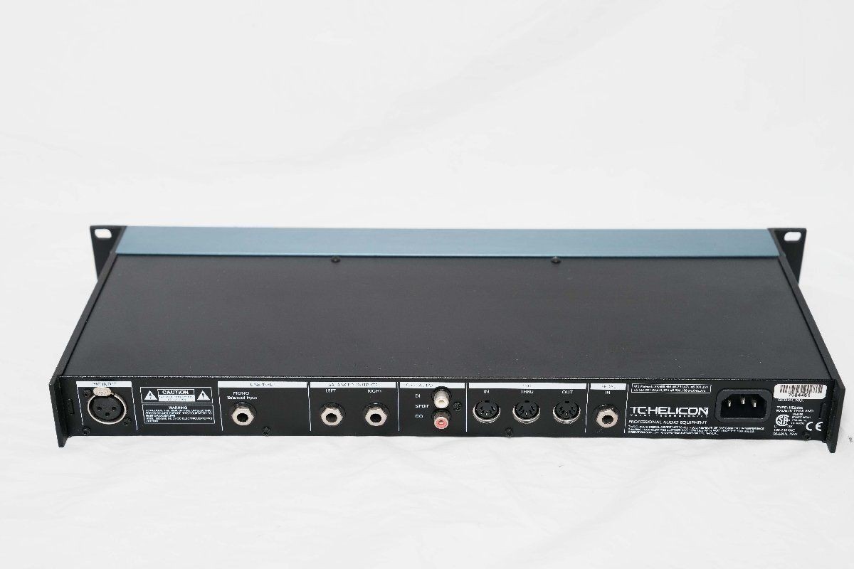 TC-HELICON VoiceWorks Plus Vocal Effects Processor Compact Pedal Used