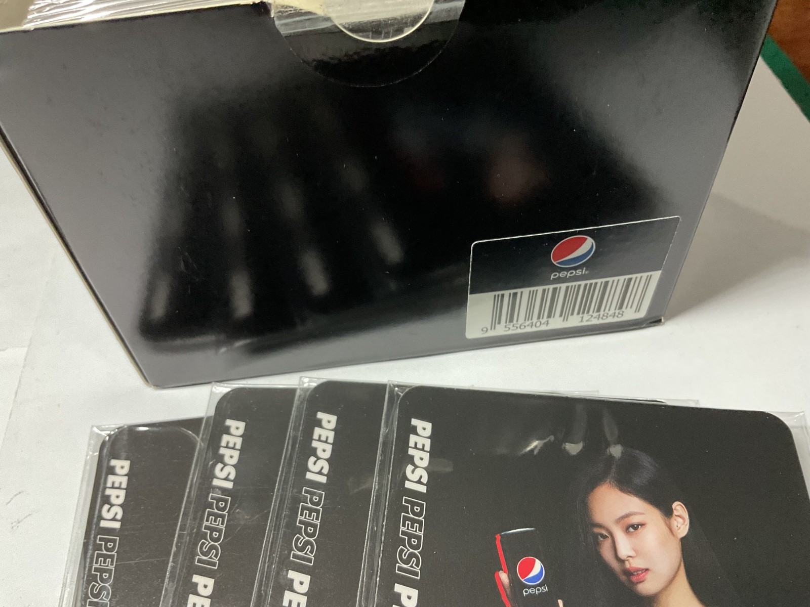 [Limited Time Offer] Pepsi Blackpink Photocard 30 packs with box Mint Sealed