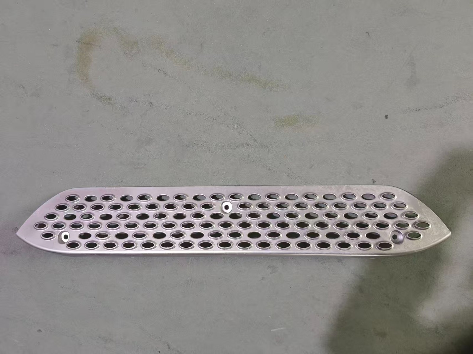 Front Fairing Lower Aluminum Step Peterbilt 579 2023+