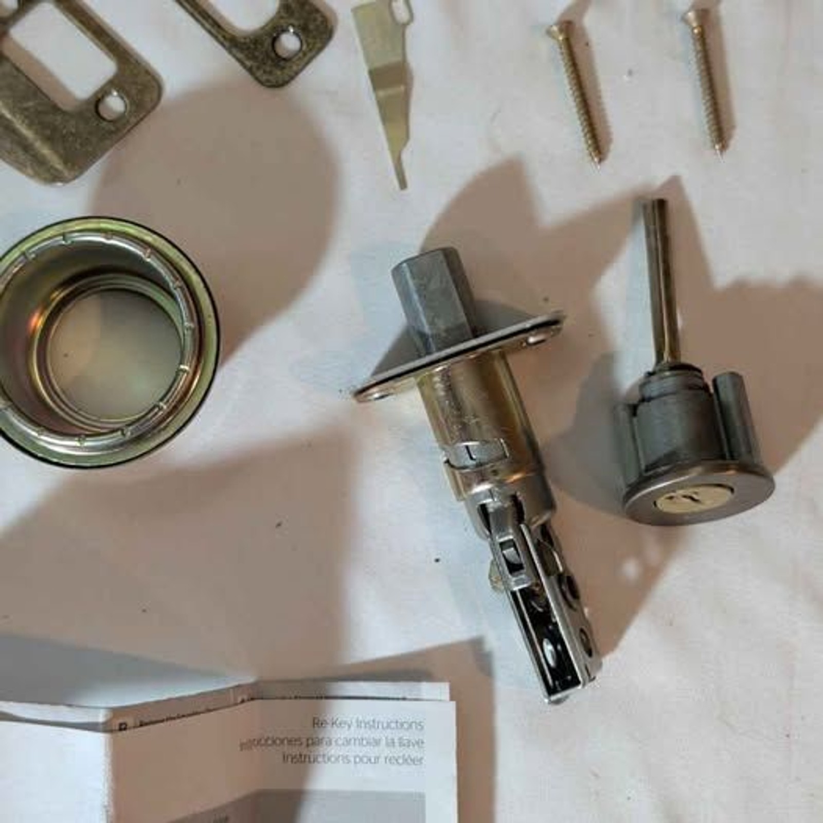 Open box Kwikset 660 Single Cylinder Deadbolt