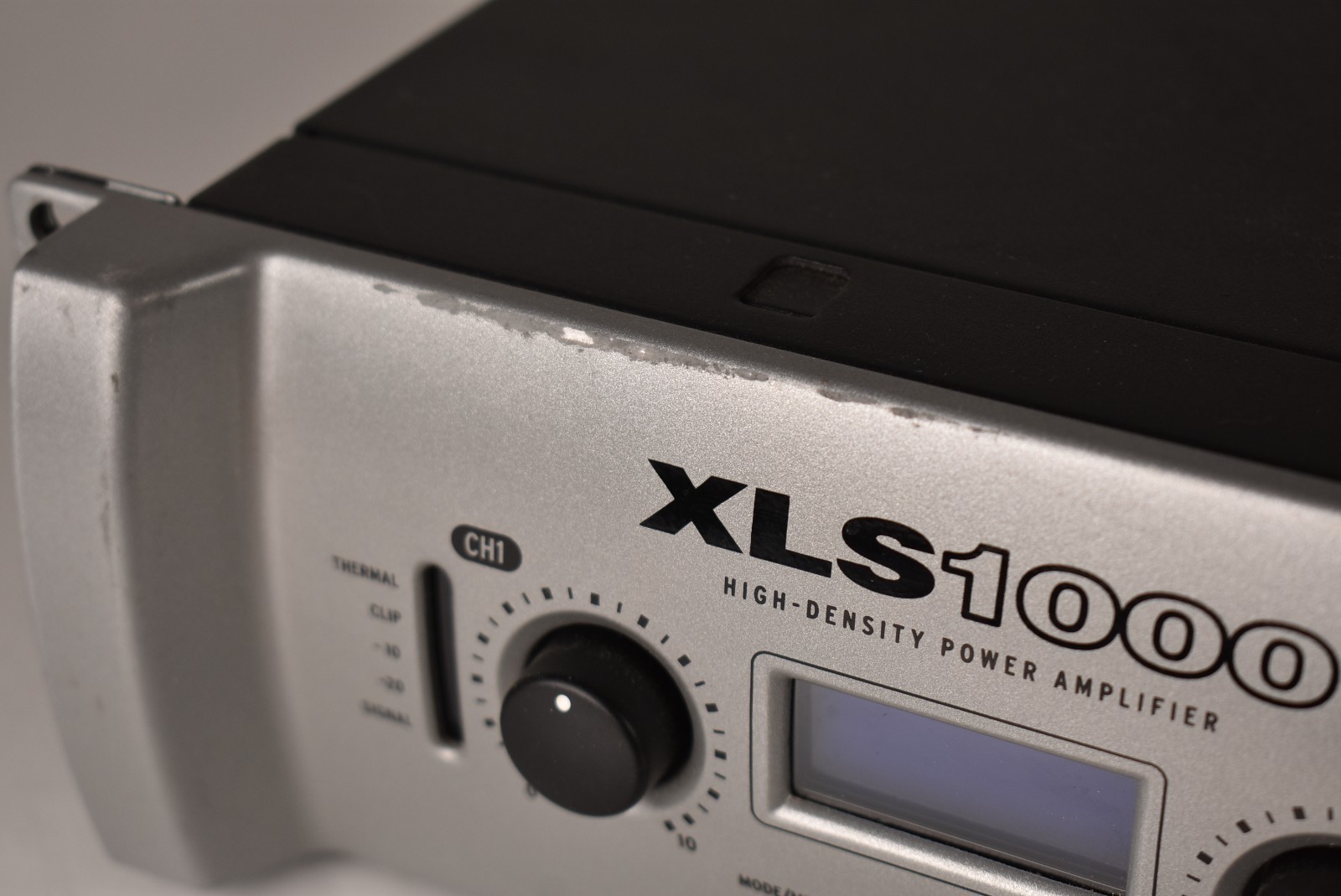 Crown XLS1000 2-Channel High Density Power Amplifier