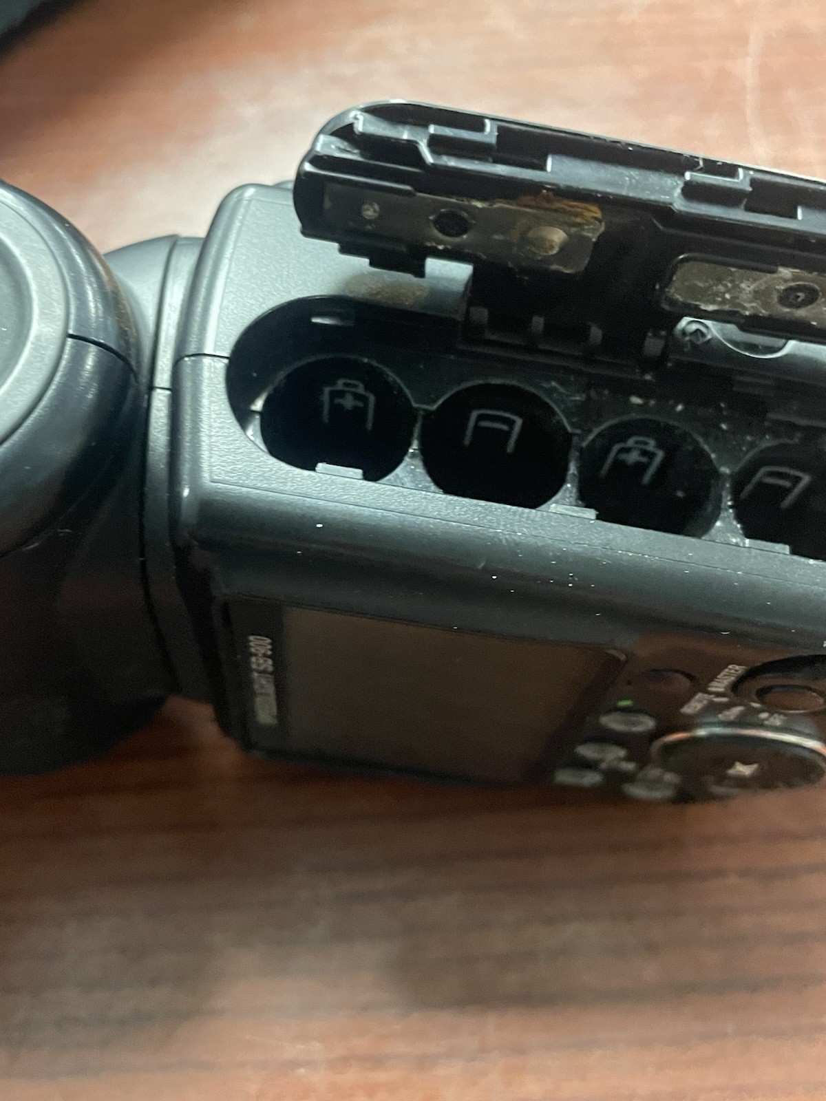 Nikon Speedlight SB-900 FOR PARTS