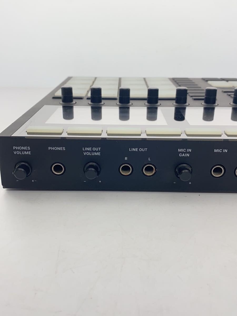 Native Instruments Maschine MK3 Drum Controller Sampler Beat Maker Tested Works