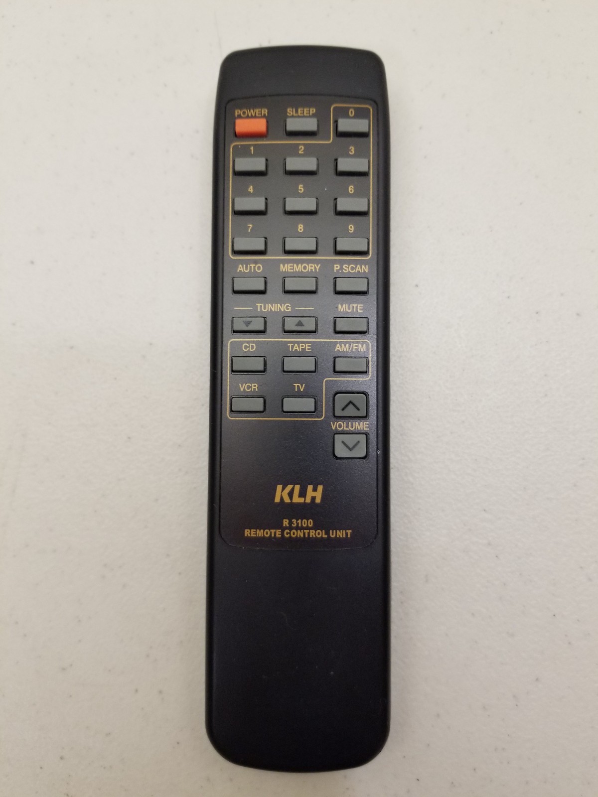 KLH Audio Model R3100 AM/FM Stereo Receiver w/Remote Bundle EXCELLENT!