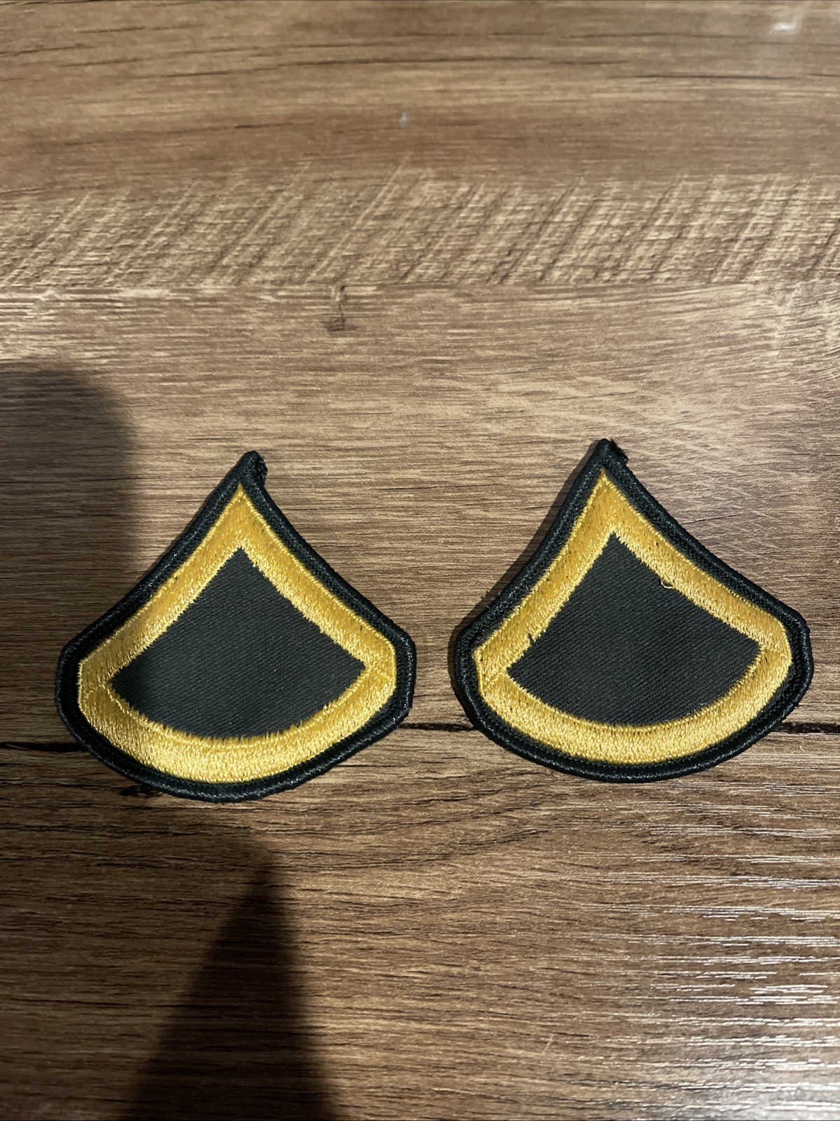 US Army E3 Private First Class Enlisted Insignia Male Korean Vietnam Era Pair
