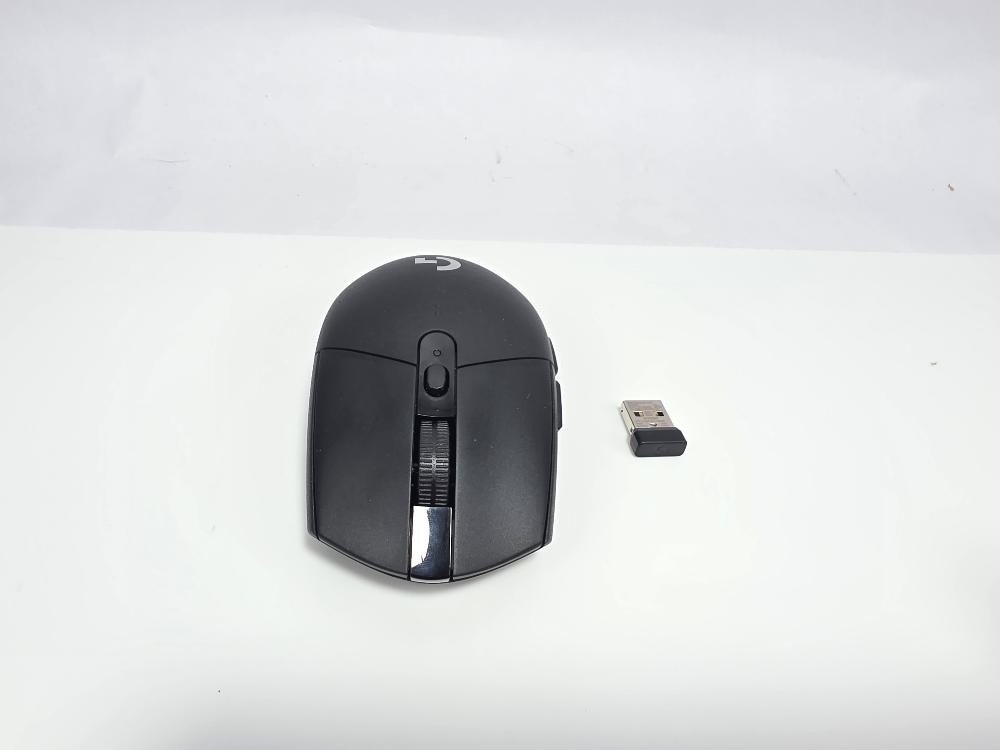 Logitech G305 Lightspeed Wireless Gaming Mouse Hero 12000 DPI Black