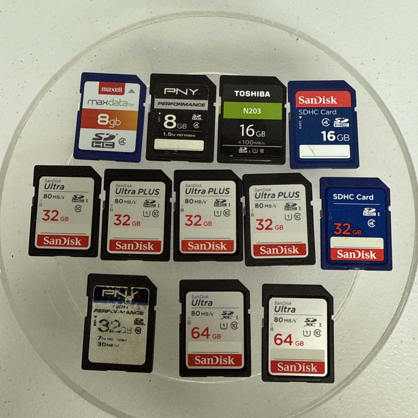 Lot of 12Various GB SizeSDHC Memory Cards Sandi’s Maxell Toshiba PNY Brands