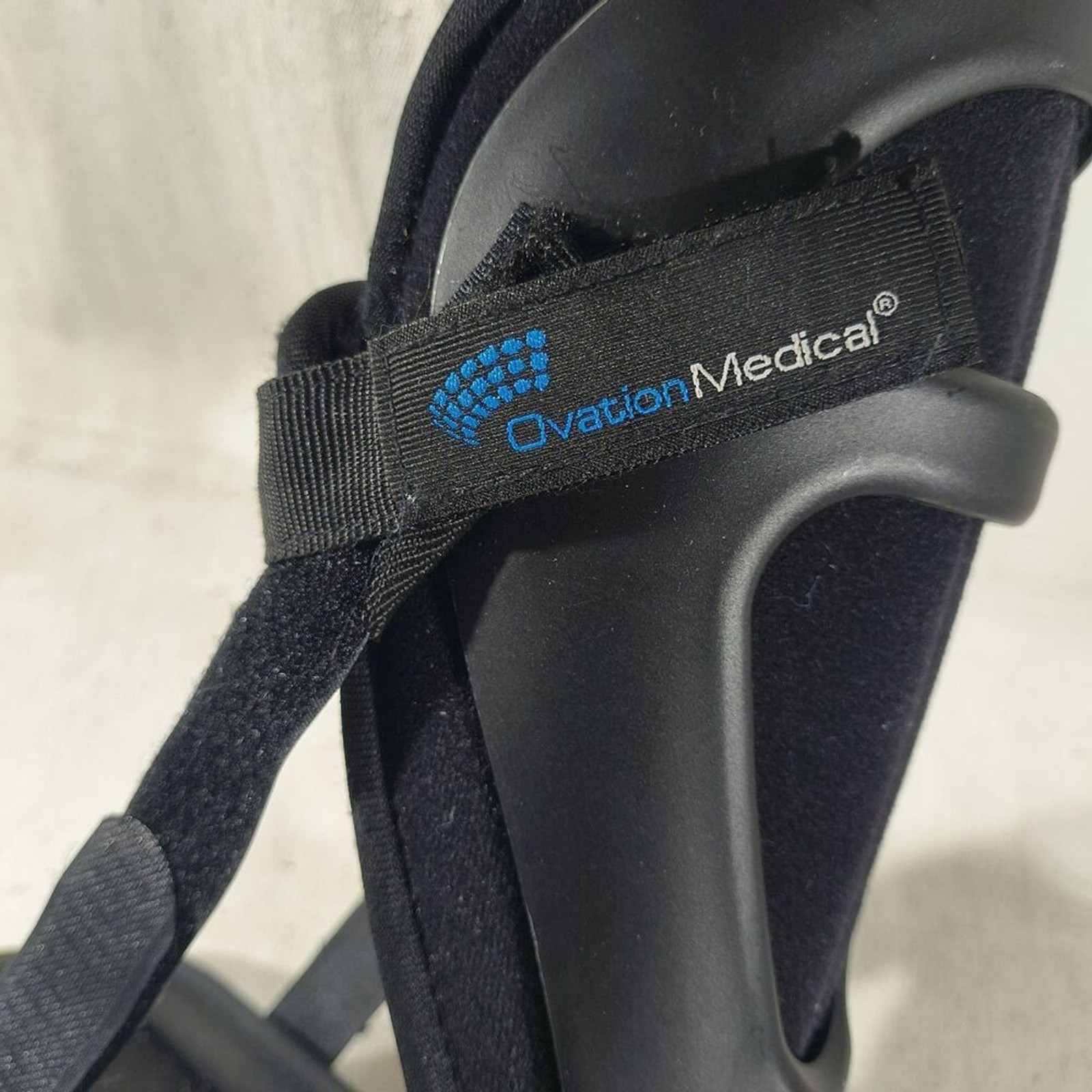 Ankle Stabilizer Ovation Medical Step Free Ankle Stabilizer Size Adjustable