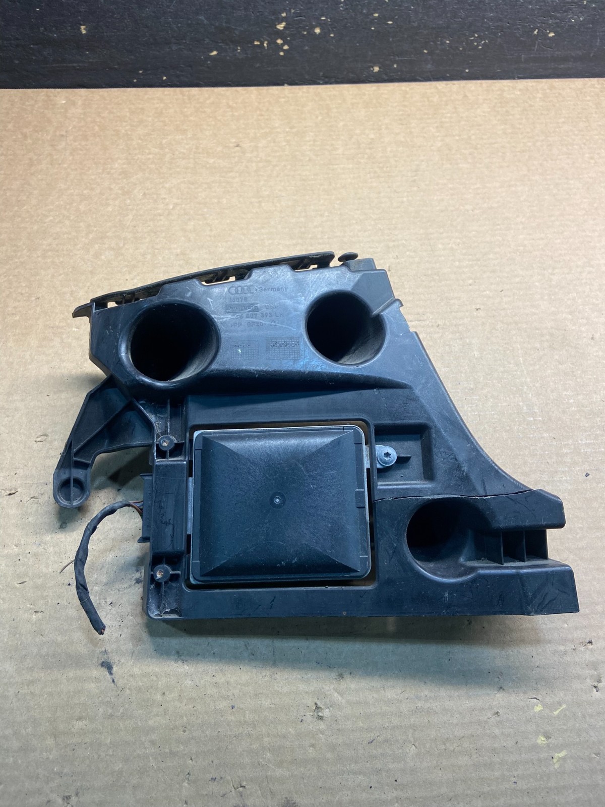 2012-2018 Audi A6 Left Lane Departure Blind Spot Control Module Z9168 DG